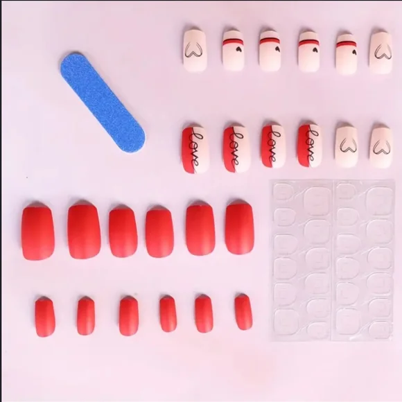 Red Love Press-on Nails - Picture 2 of 3